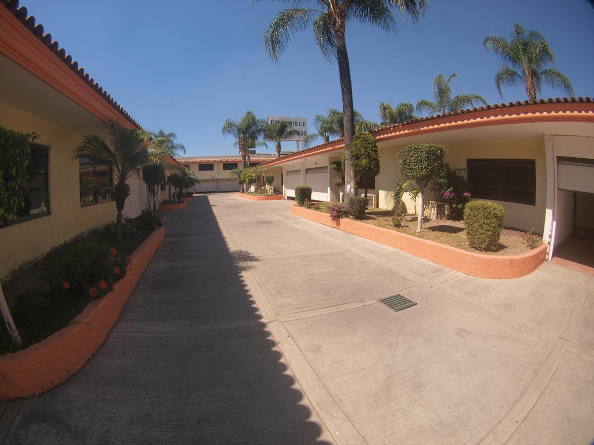 Auto Hotel Niza Tlaquepaque Buitenkant foto